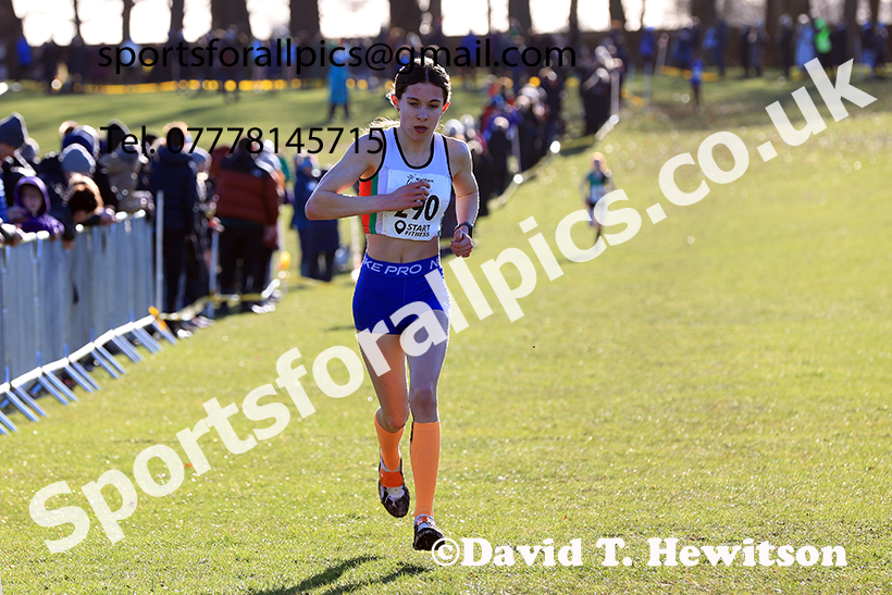 Girls under-15s 2025 Northern Cross Country Champs, Tatton Park, Knutsford, Cheshire. Photo: David T. Hewitson/Sports for All Pics